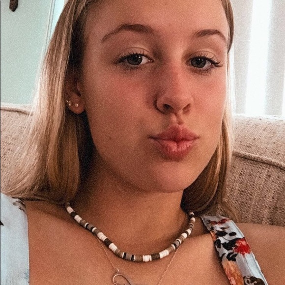 julie_burkhardt